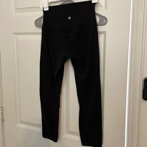 Black Lululemon Align 25